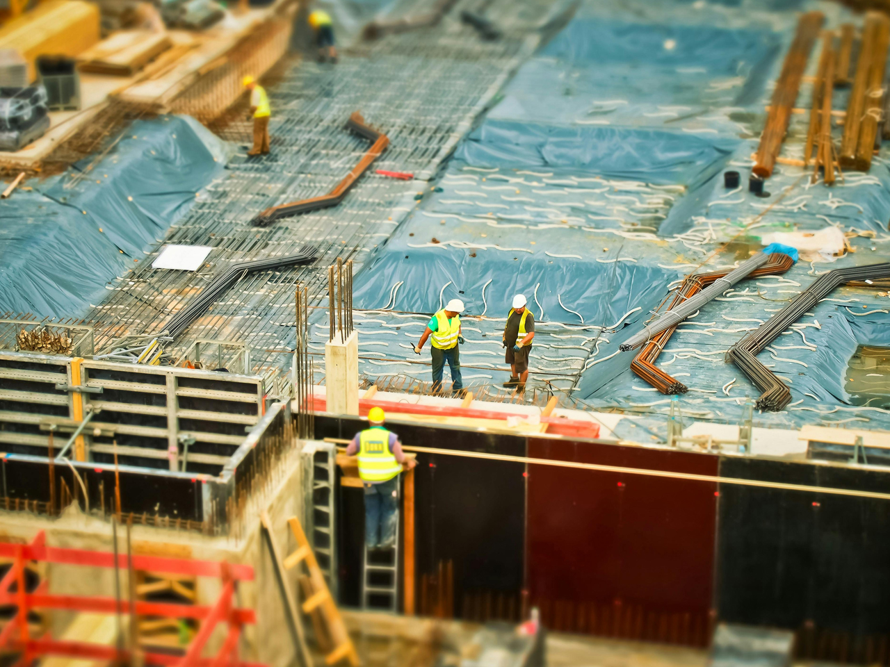 https://www.vicomaservicesltd.com/wp-content/uploads/2024/07/Building.jpg
